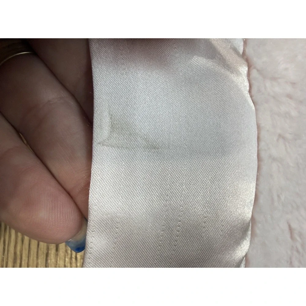 Little Giraffe Pink Baby Blanket Satin Edge 34